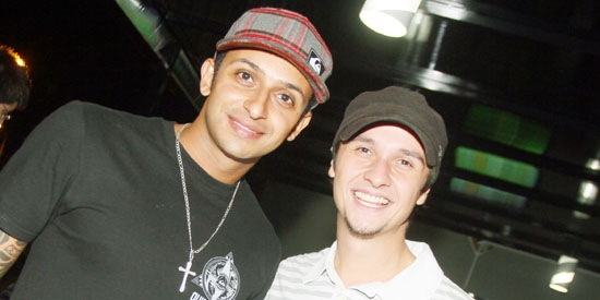 Willian Henrique e Helder Bragatel curtiram noite animada no Barcode na semana passada